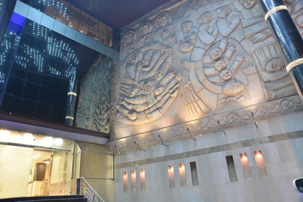 Geetika Galaxy Hotel กานปูร์ ภายนอก รูปภาพ